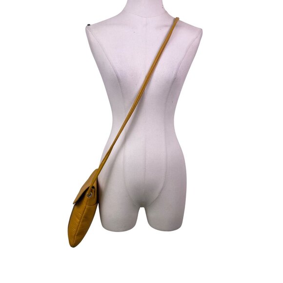 Tignanello Women’s Yellow Leather With Front Zip Pocket Crossbody Bag - Picture 12 of 13